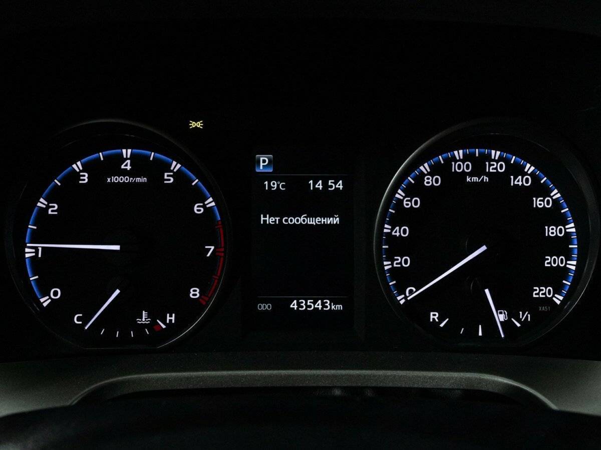 Купить Toyota RAV4, 2017, 43 541 км.. Фото: #11