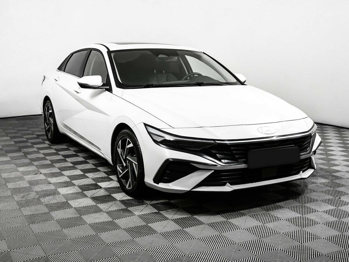 Купить Hyundai Elantra, 2023, 38 900 км.. Фото: #2