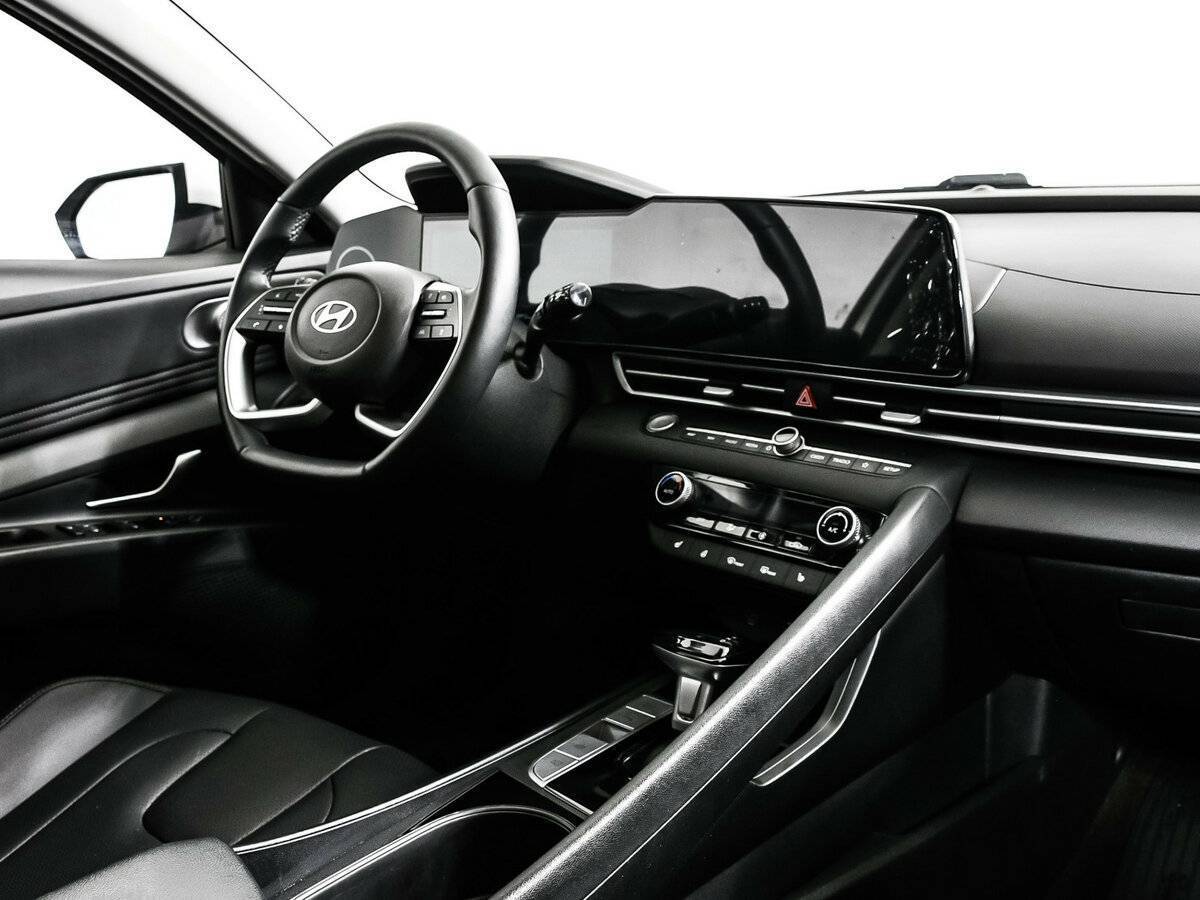 Купить Hyundai Elantra, 2023, 38 900 км.. Фото: #8