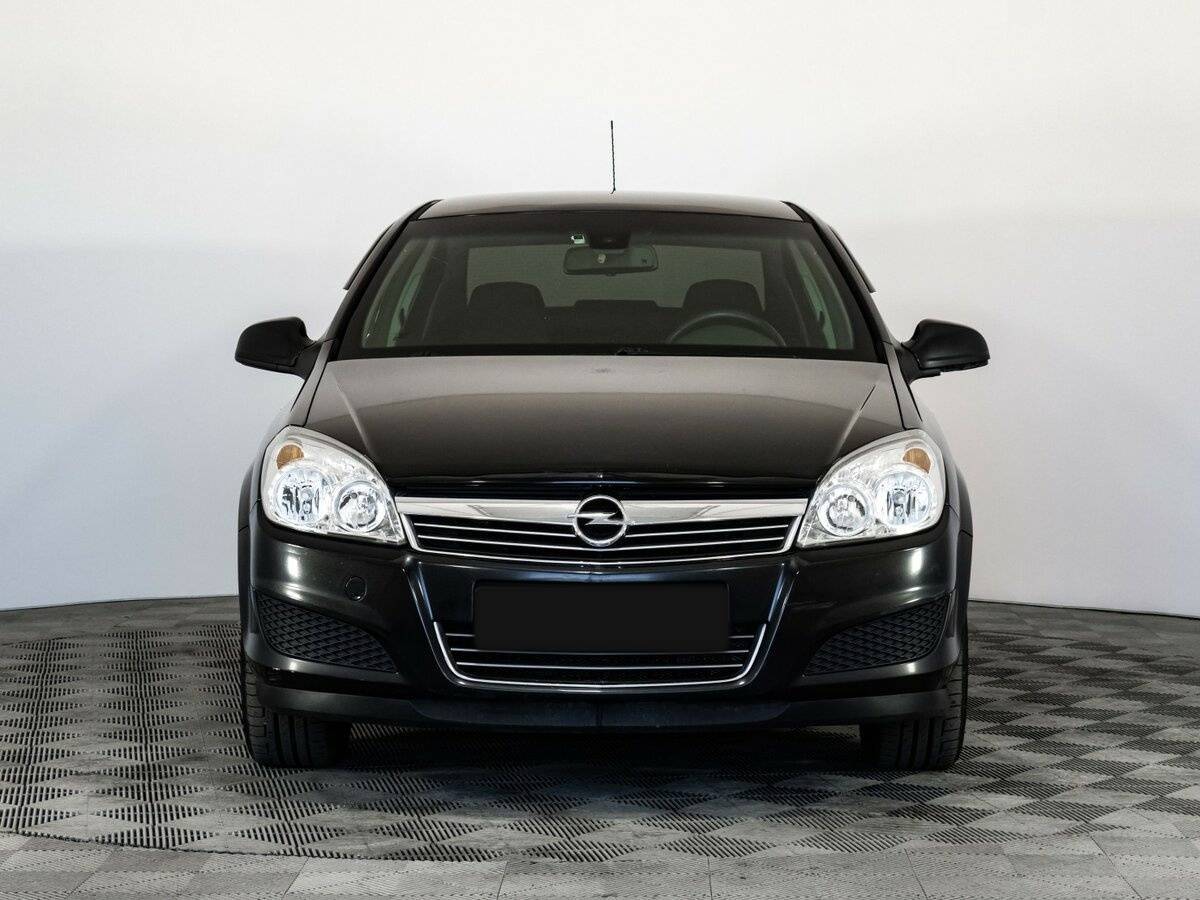 Купить Opel Astra, 2014, 181 102 км.. Фото: #1