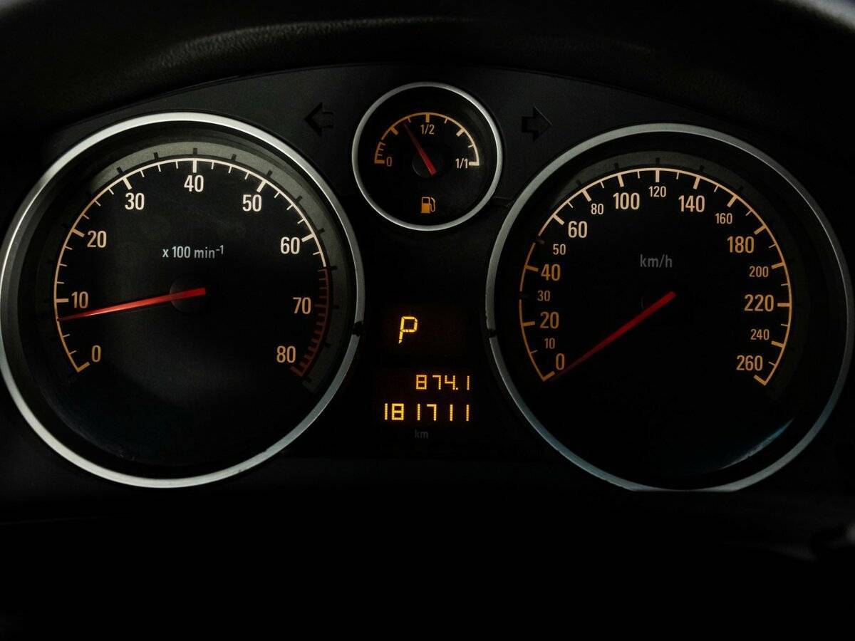 Купить Opel Astra, 2014, 181 102 км.. Фото: #18