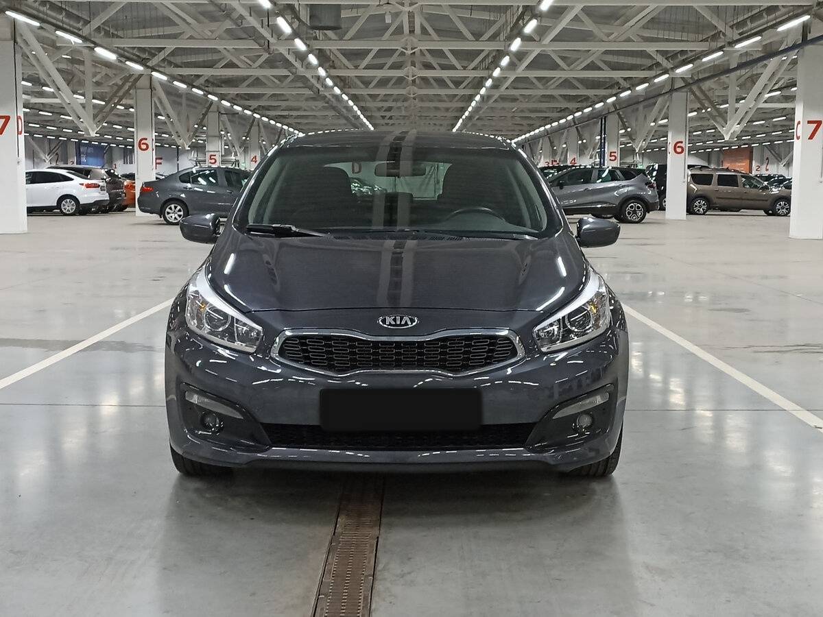 Купить Kia Ceed, 2017, 61 069 км.. Фото: #1