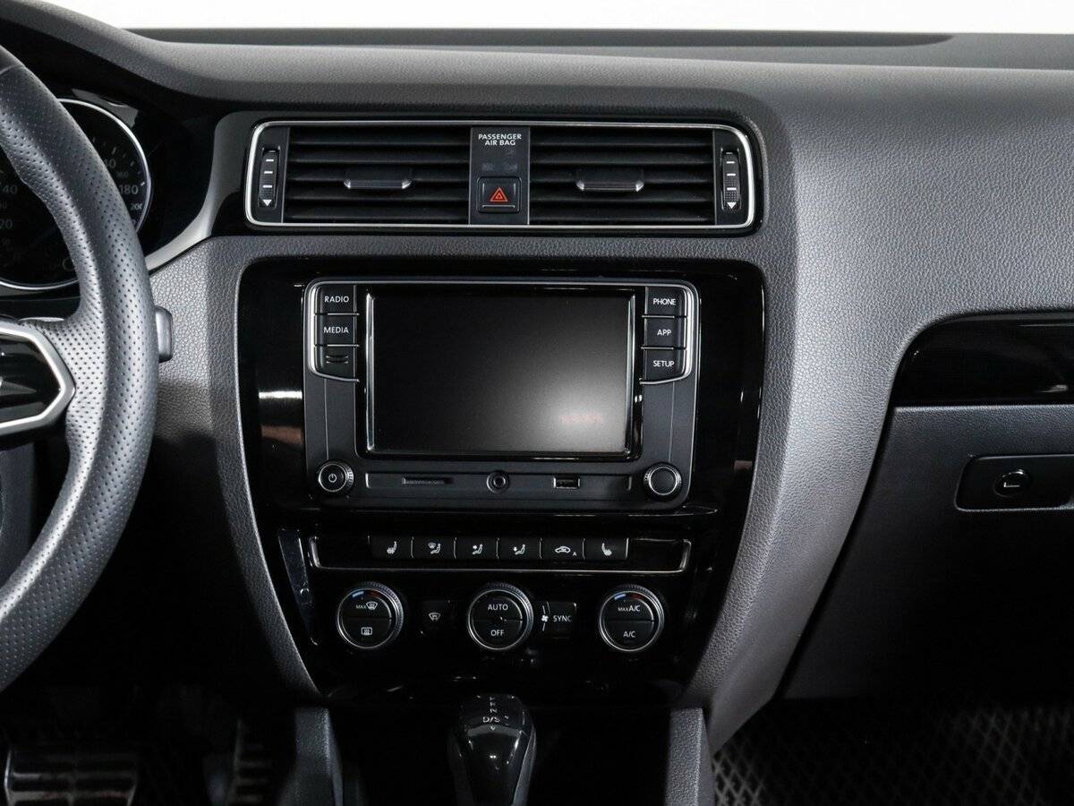 Купить Volkswagen Jetta, 2018, 126 419 км.. Фото: #12