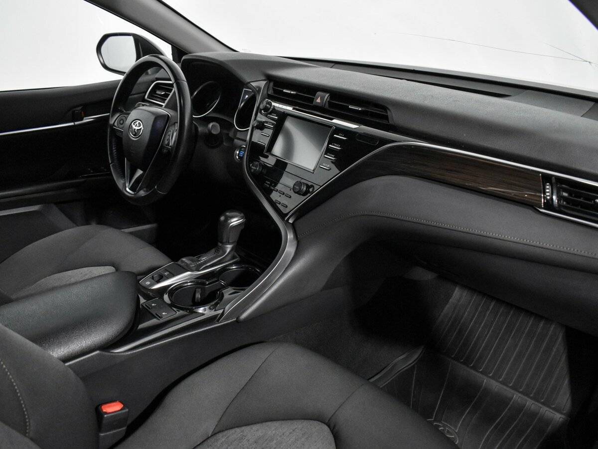 Купить Toyota Camry, 2019, 76 836 км.. Фото: #11