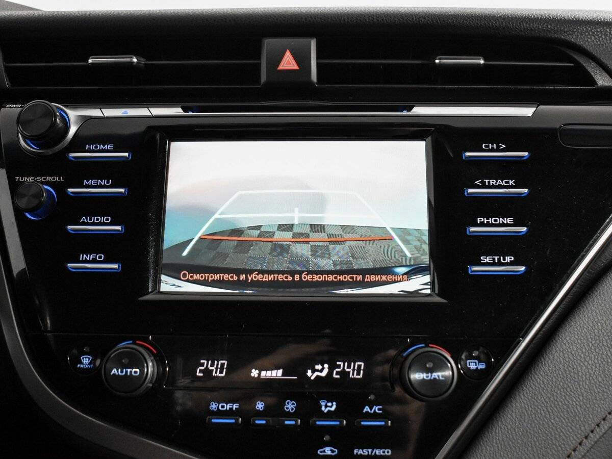 Купить Toyota Camry, 2019, 76 836 км.. Фото: #18