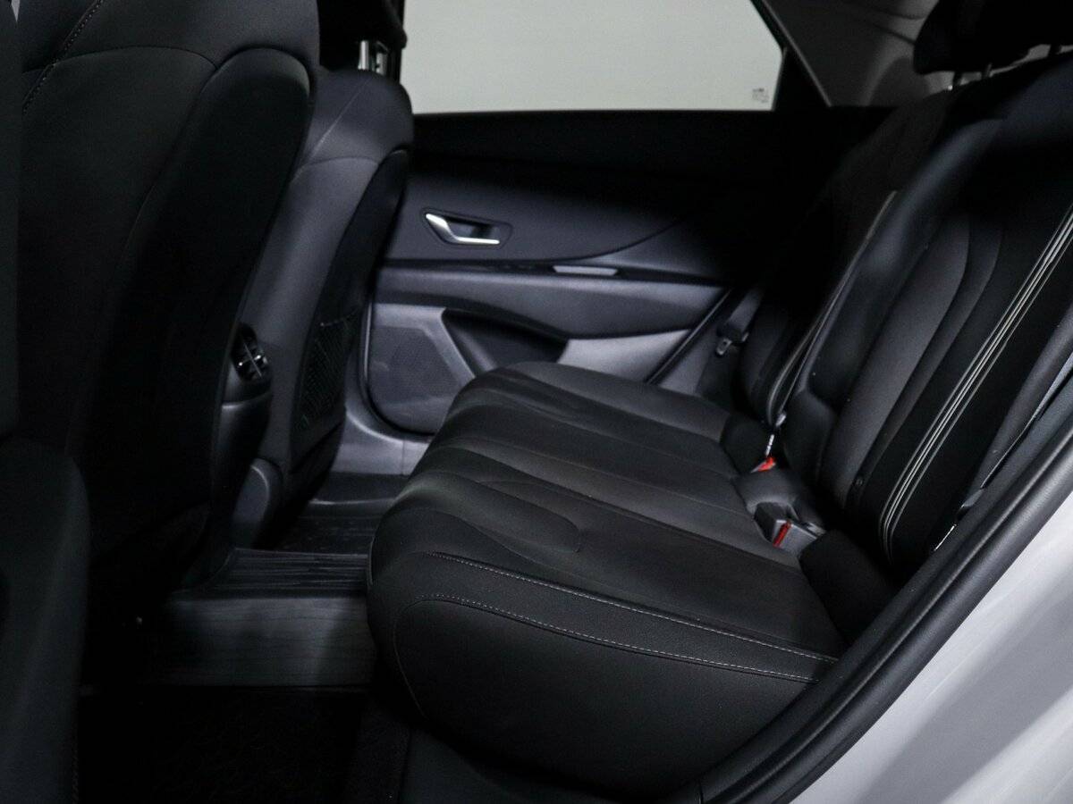 Купить Hyundai Elantra, 2021, 60 200 км.. Фото: #5