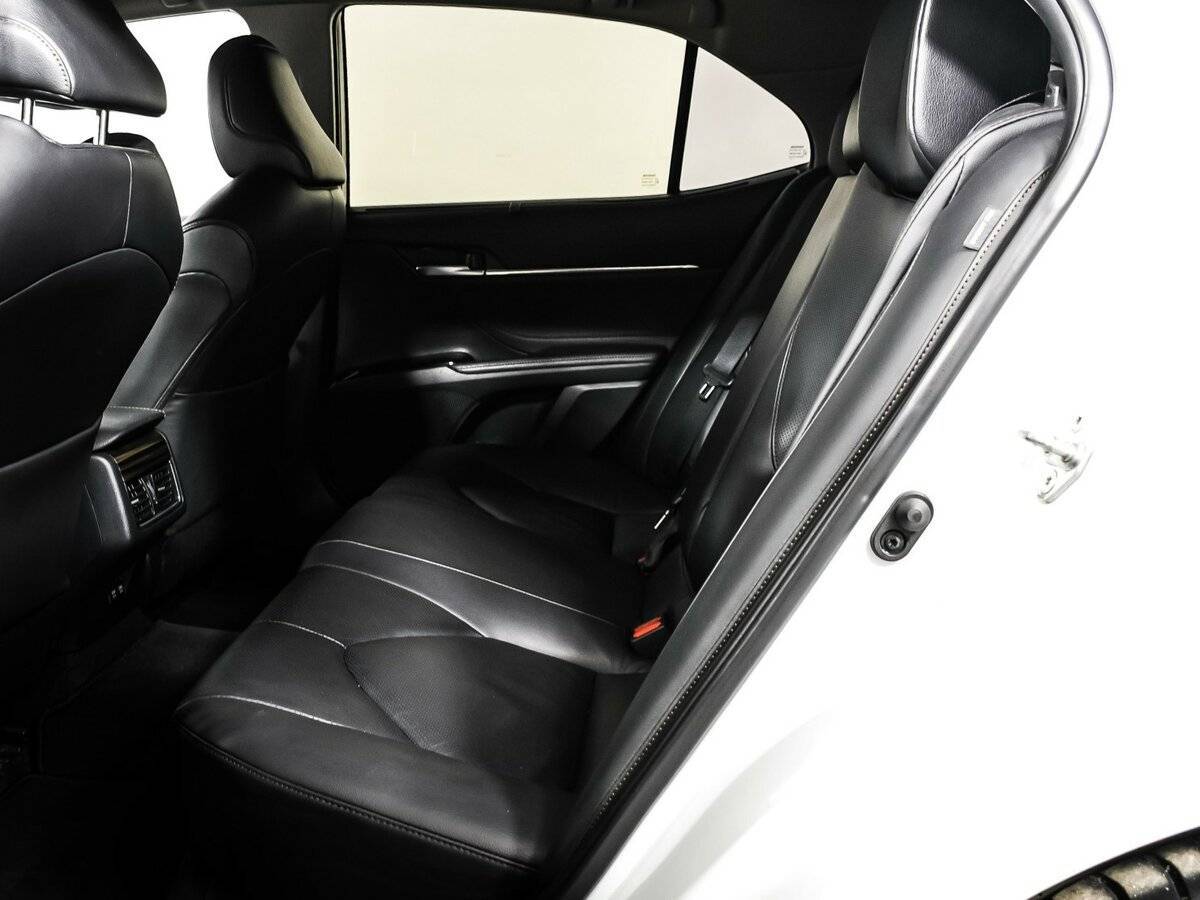 Купить Toyota Camry, 2019, 193 937 км.. Фото: #12