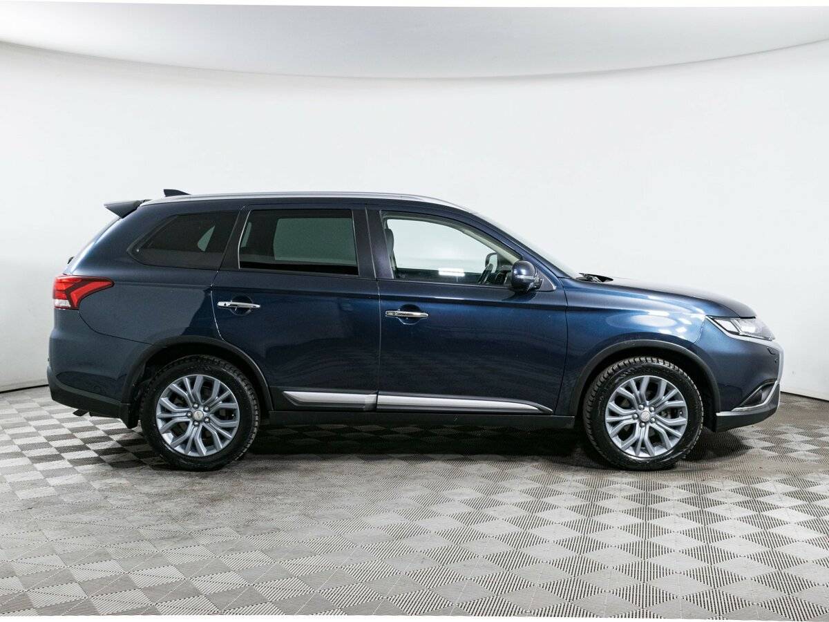 Купить Mitsubishi Outlander, 2020, 80 307 км.. Фото: #3