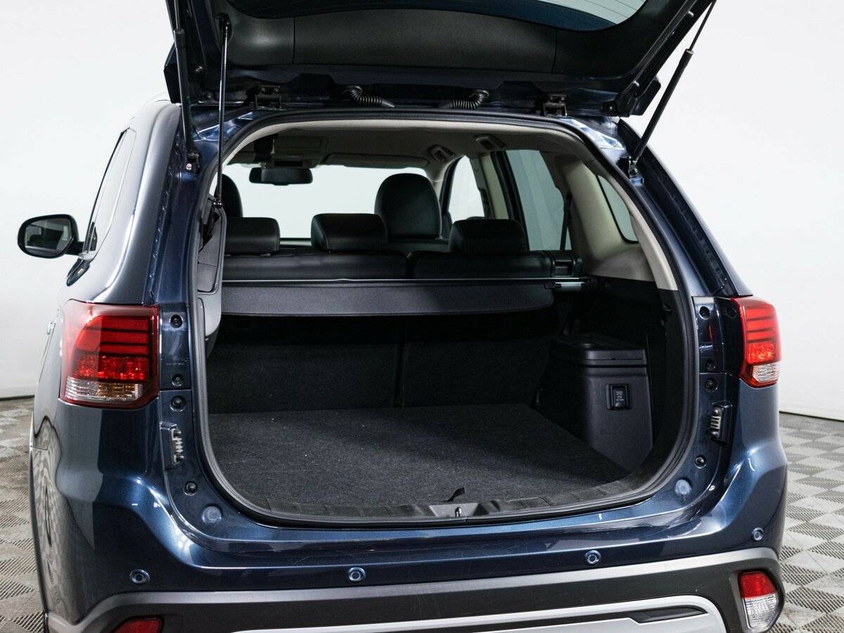 Купить Mitsubishi Outlander, 2020, 80 307 км.. Фото: #8