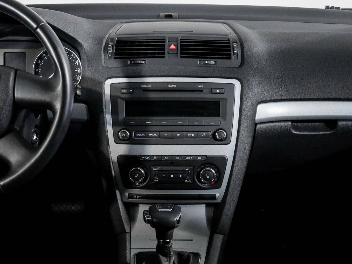 Купить Skoda Octavia, 2012, 105 563 км.. Фото: #10