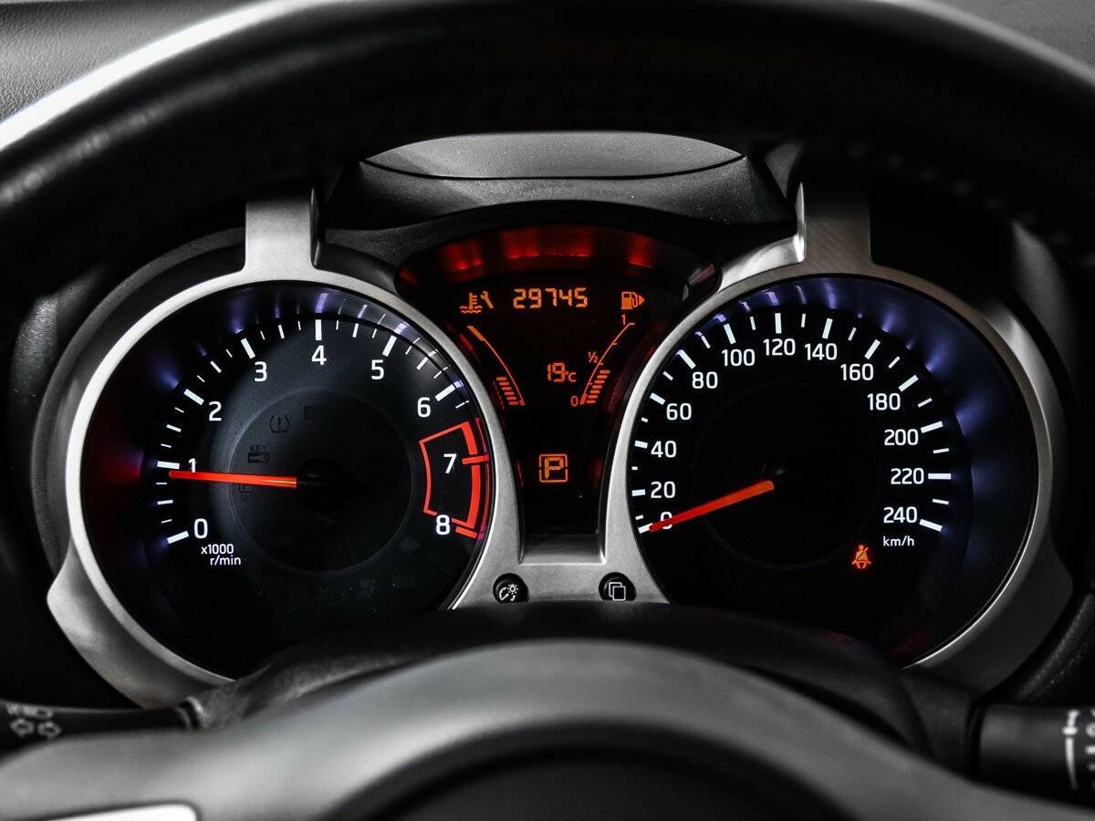 Купить Nissan Juke, 2015, 84 459 км.. Фото: #9