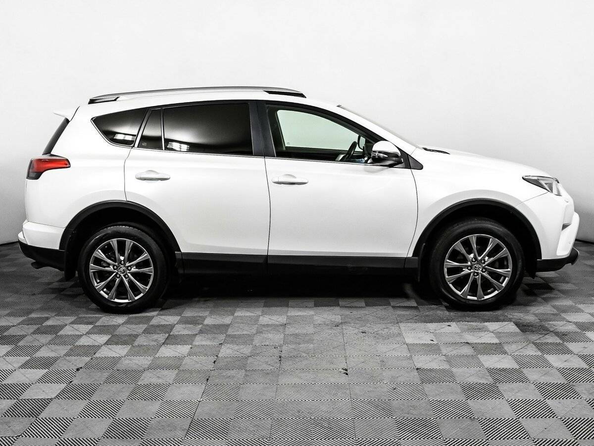 Купить Toyota RAV4, 2019, 65 120 км.. Фото: #3