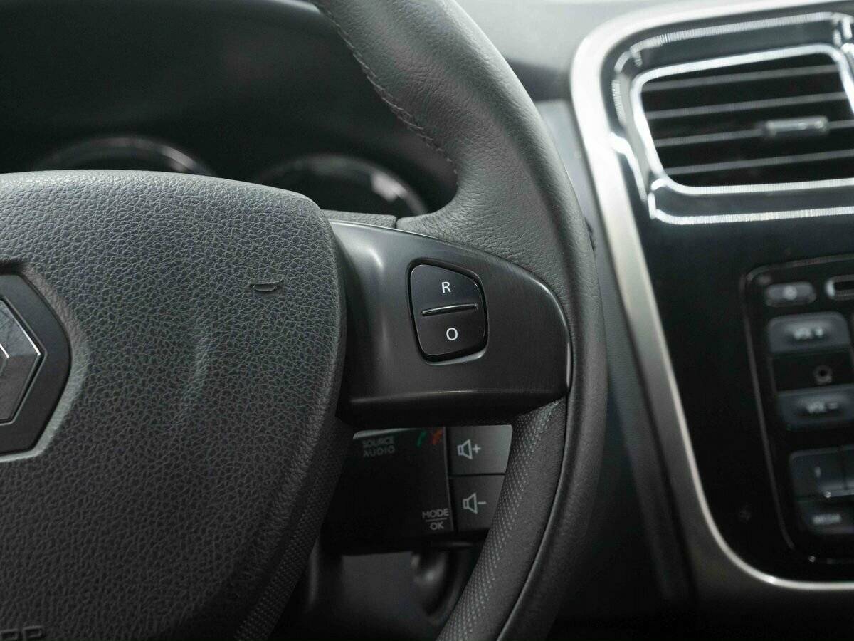 Купить Renault Sandero, 2016, 210 994 км.. Фото: #15