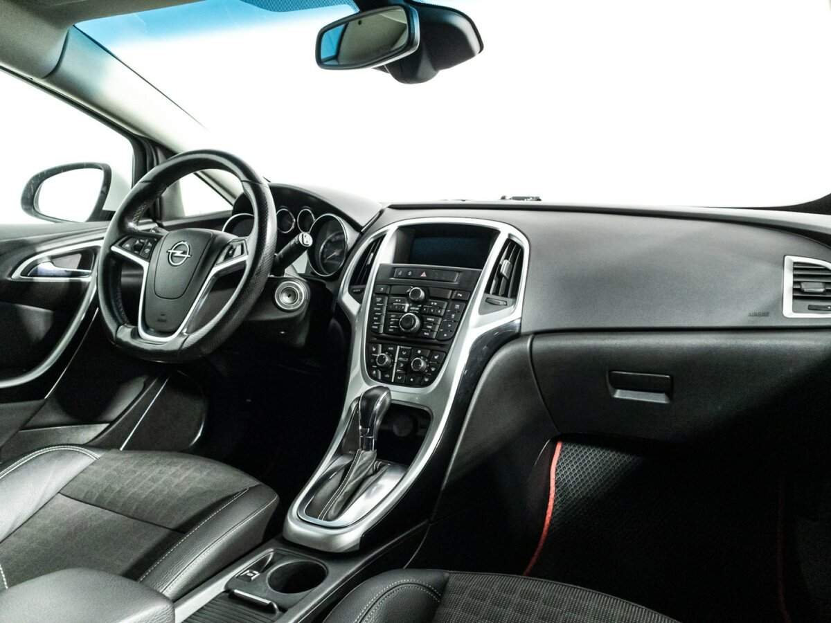 Купить Opel Astra, 2013, 178 683 км.. Фото: #8