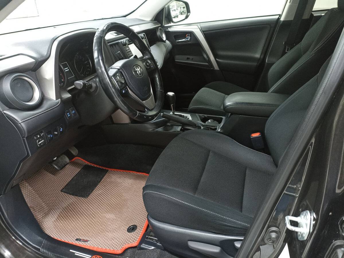Купить Toyota RAV4, 2016, 221 837 км.. Фото: #15