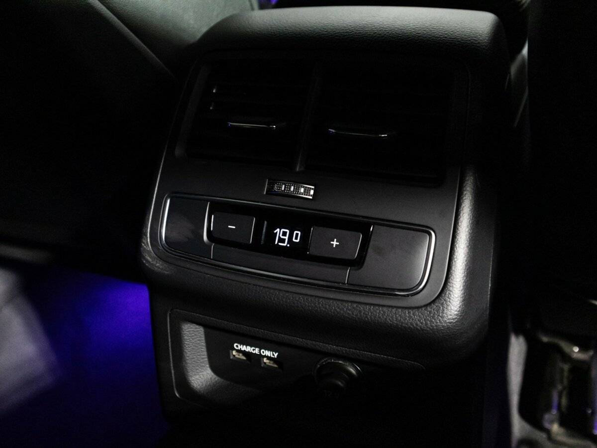 Купить Audi A4, 2019, 140 144 км.. Фото: #21