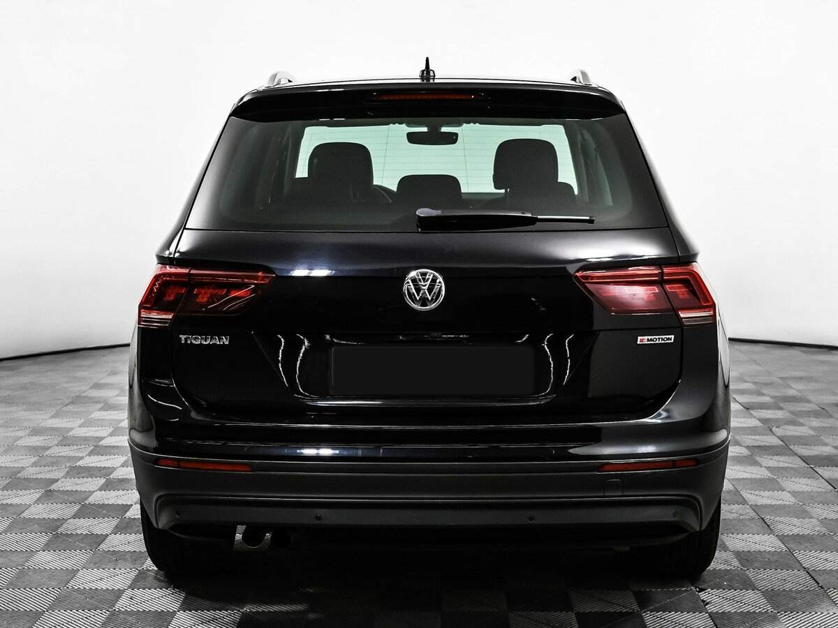 Купить Volkswagen Tiguan, 2018, 95 900 км.. Фото: #5