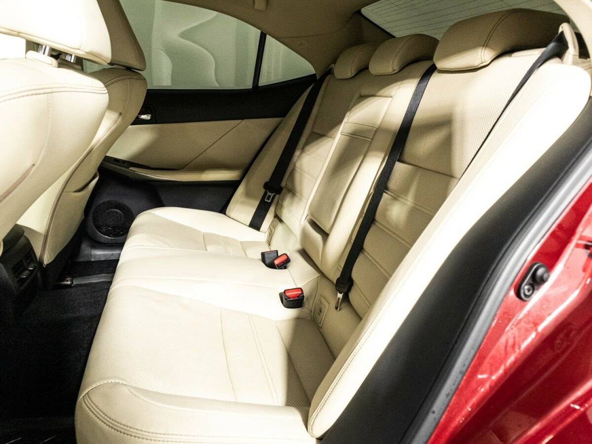 Купить Lexus IS, 2014, 139 910 км.. Фото: #9