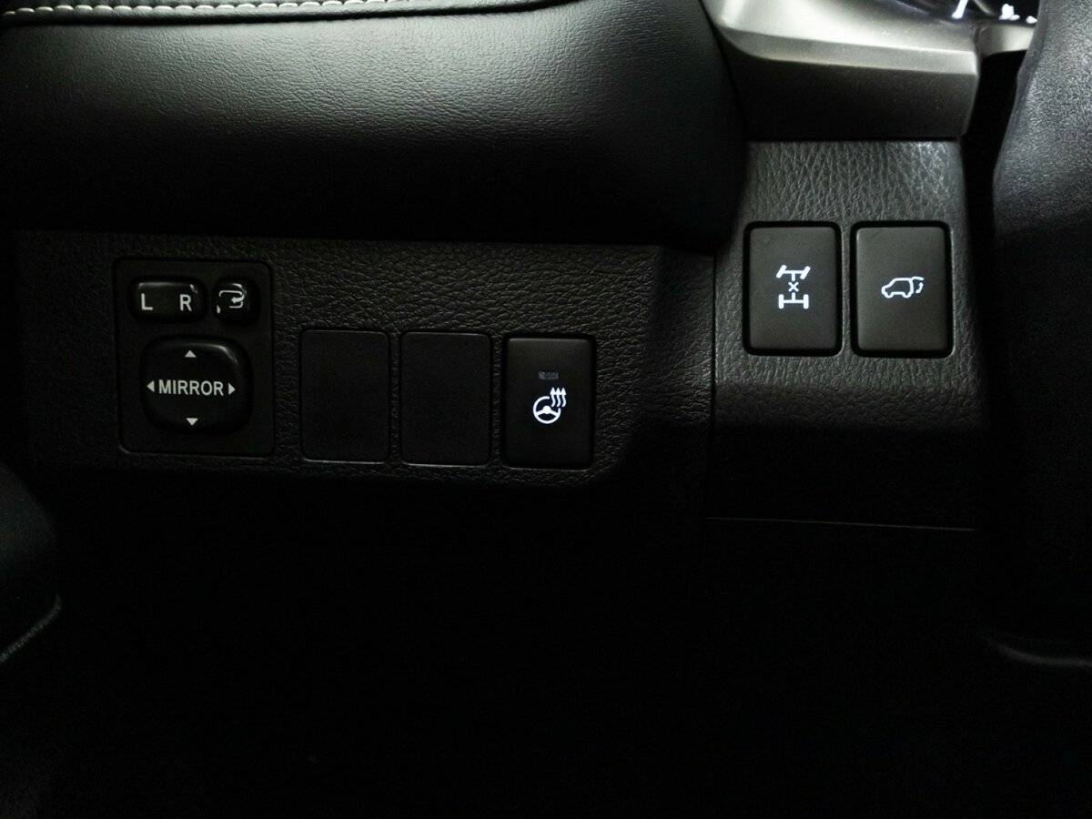 Купить Toyota RAV4, 2019, 82 649 км.. Фото: #18