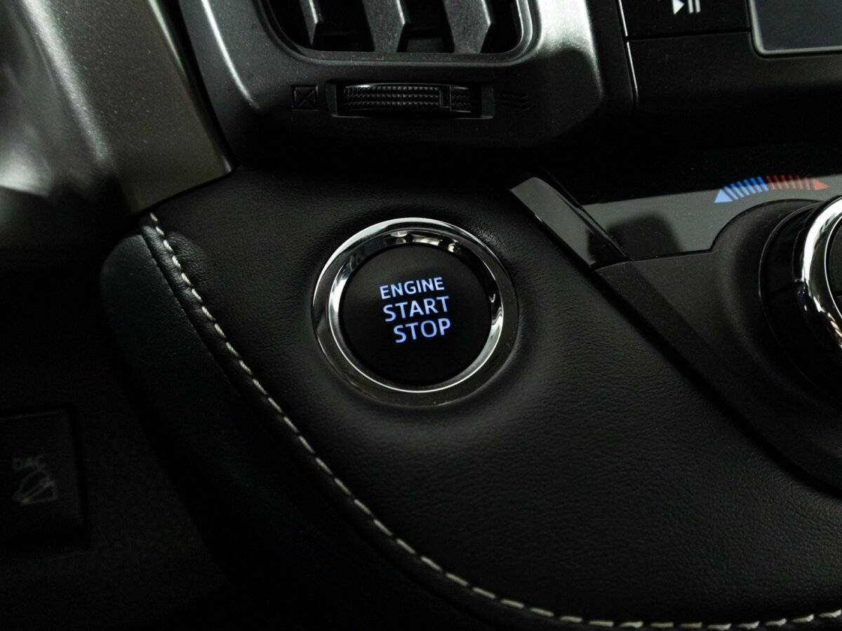 Купить Toyota RAV4, 2019, 82 649 км.. Фото: #20