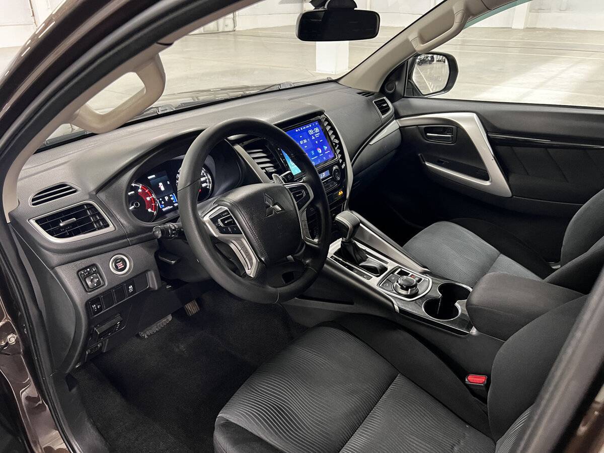 Купить Mitsubishi Pajero Sport, 2018, 164 471 км.. Фото: #14