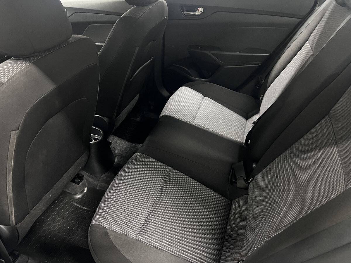 Купить Hyundai Solaris, 2019, 72 695 км.. Фото: #11