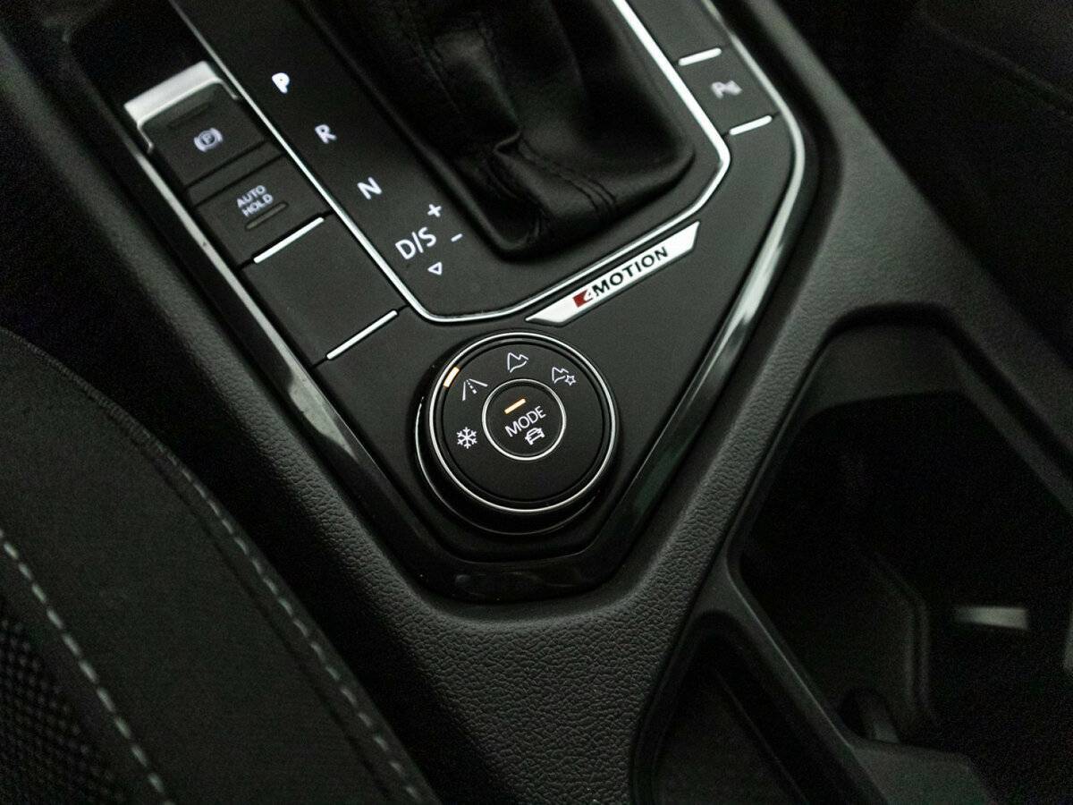 Купить Volkswagen Tiguan, 2018, 98 909 км.. Фото: #20