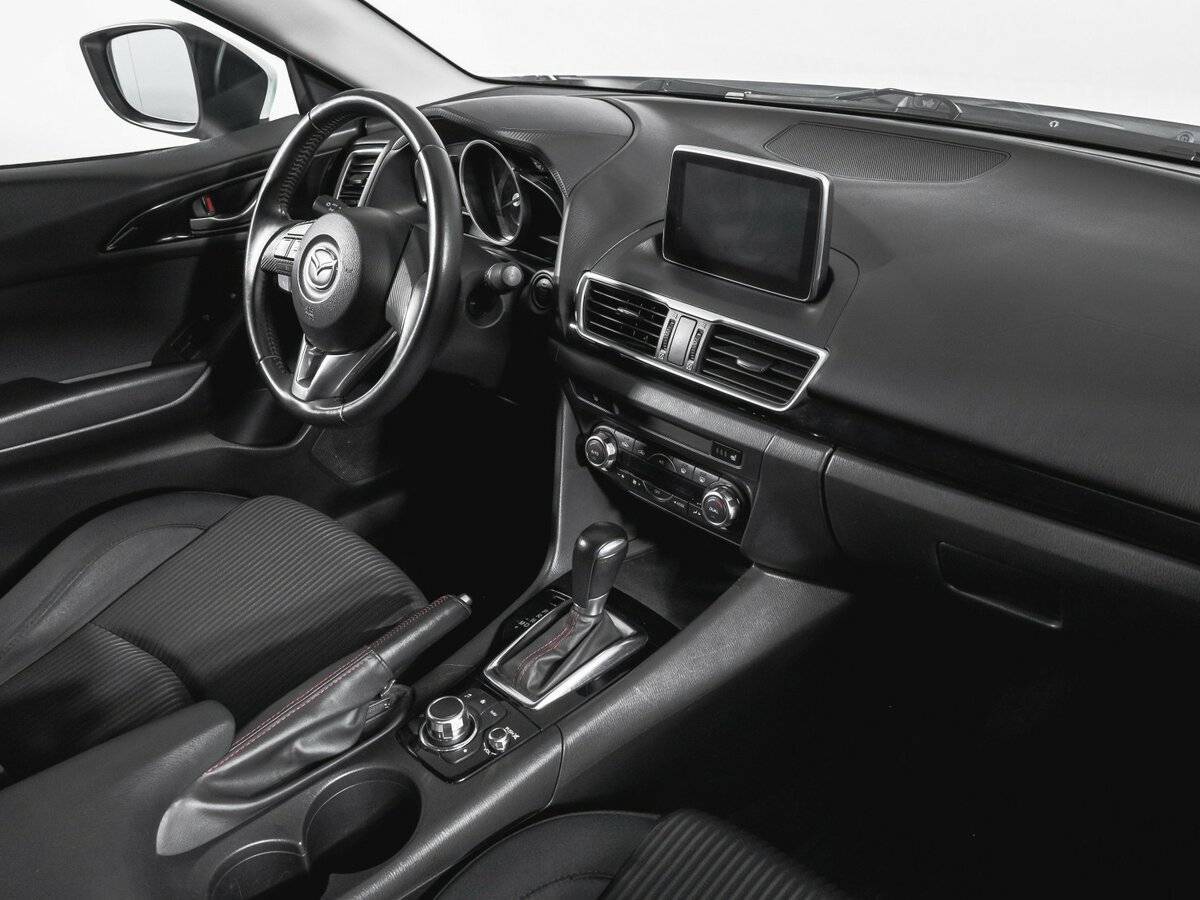 Купить Mazda 3, 2016, 68 664 км.. Фото: #8