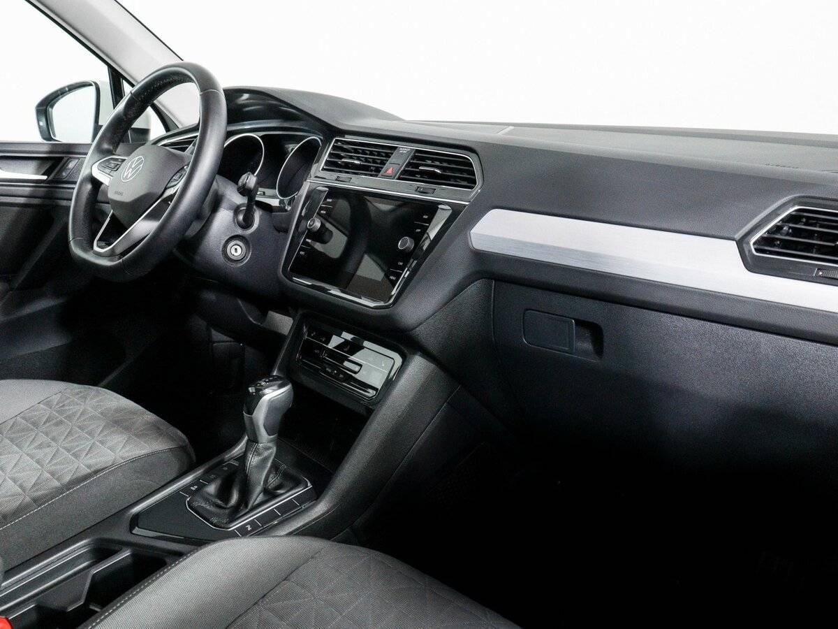 Купить Volkswagen Tiguan, 2021, 21 000 км.. Фото: #8
