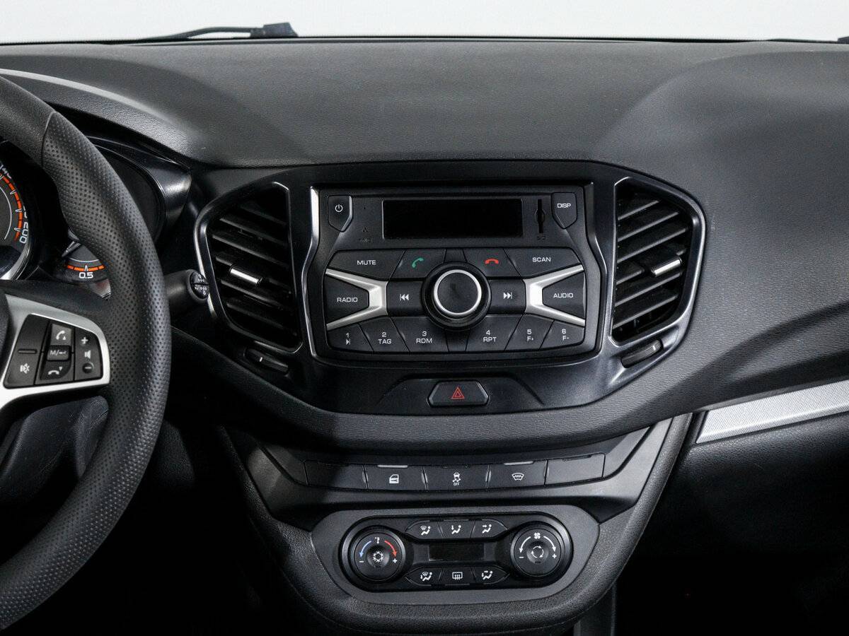 Купить Lada (ВАЗ) Vesta, 2018, 58 435 км.. Фото: #9