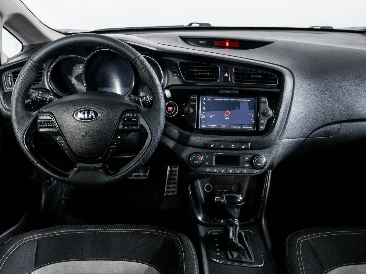 Купить Kia Ceed, 2013, 204 979 км.. Фото: #5