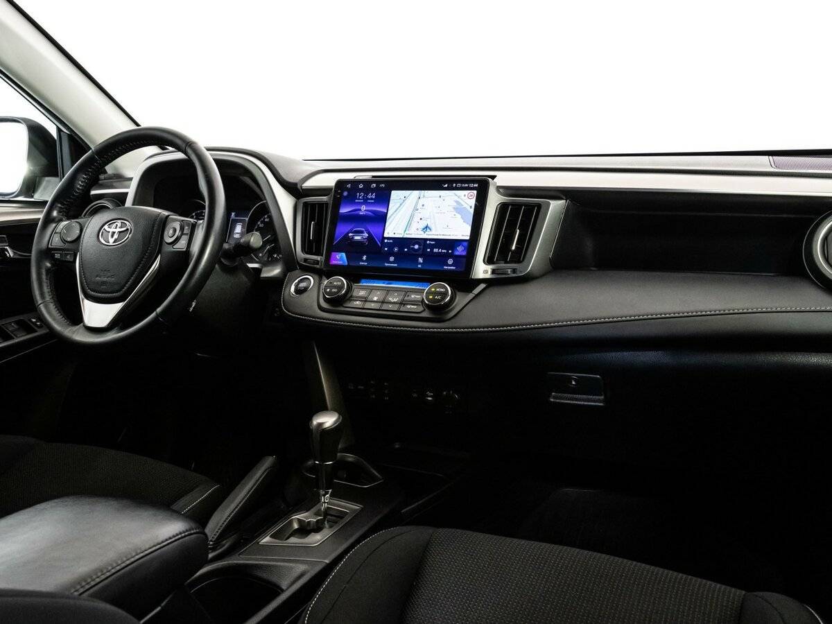 Купить Toyota RAV4, 2018, 146 641 км.. Фото: #6