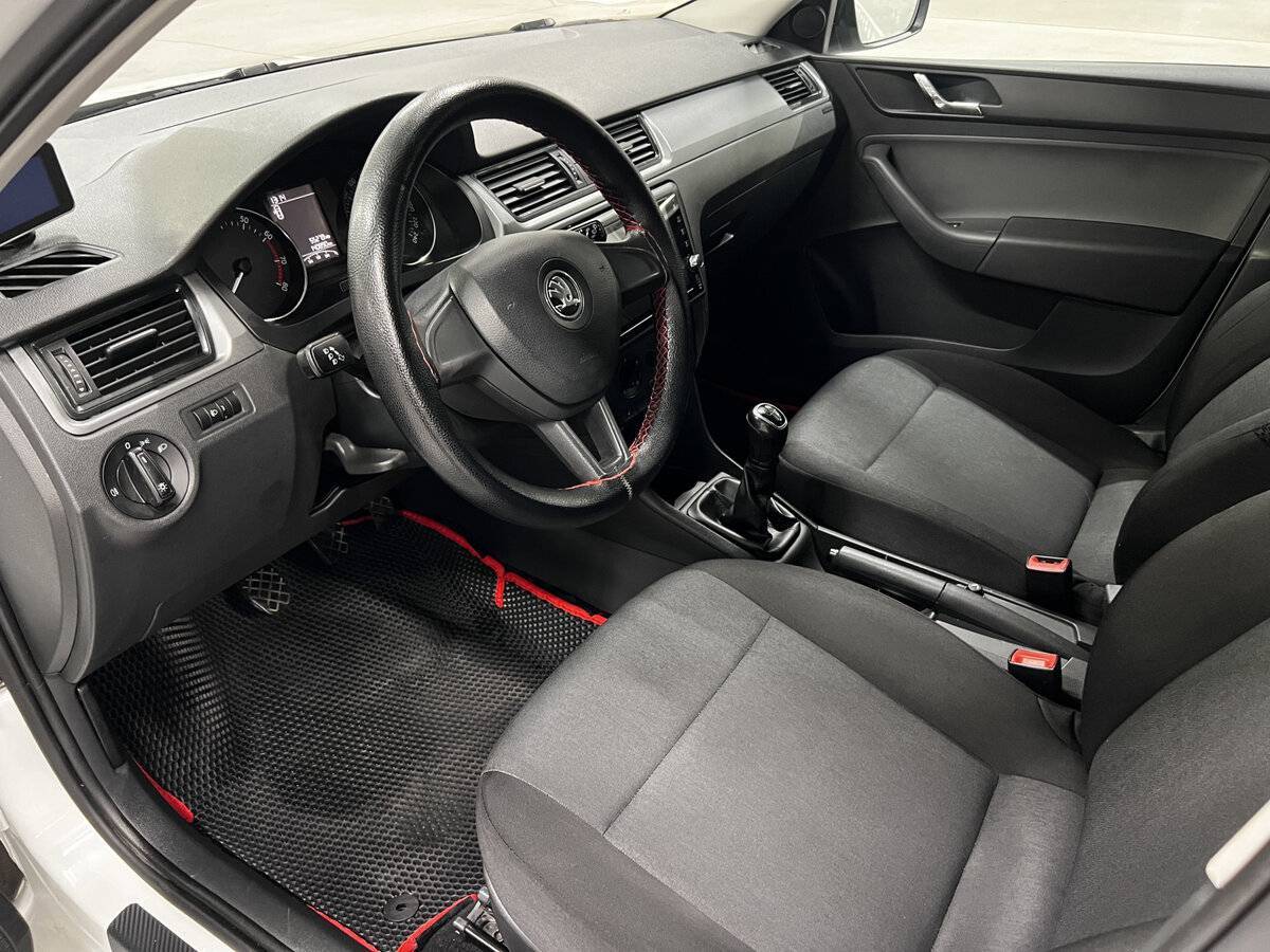 Купить Skoda Rapid, 2016, 140 891 км.. Фото: #15