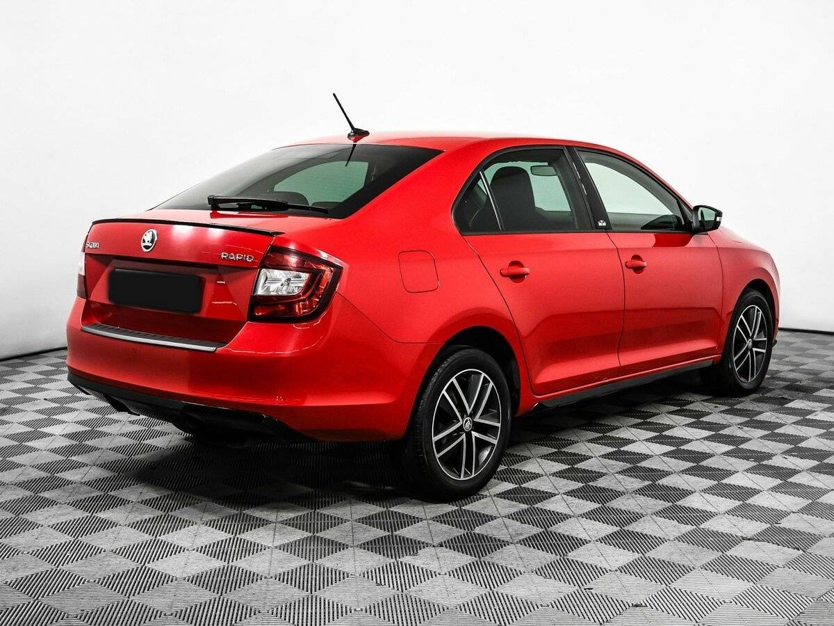 Купить Skoda Rapid, 2018, 67 605 км.. Фото: #4