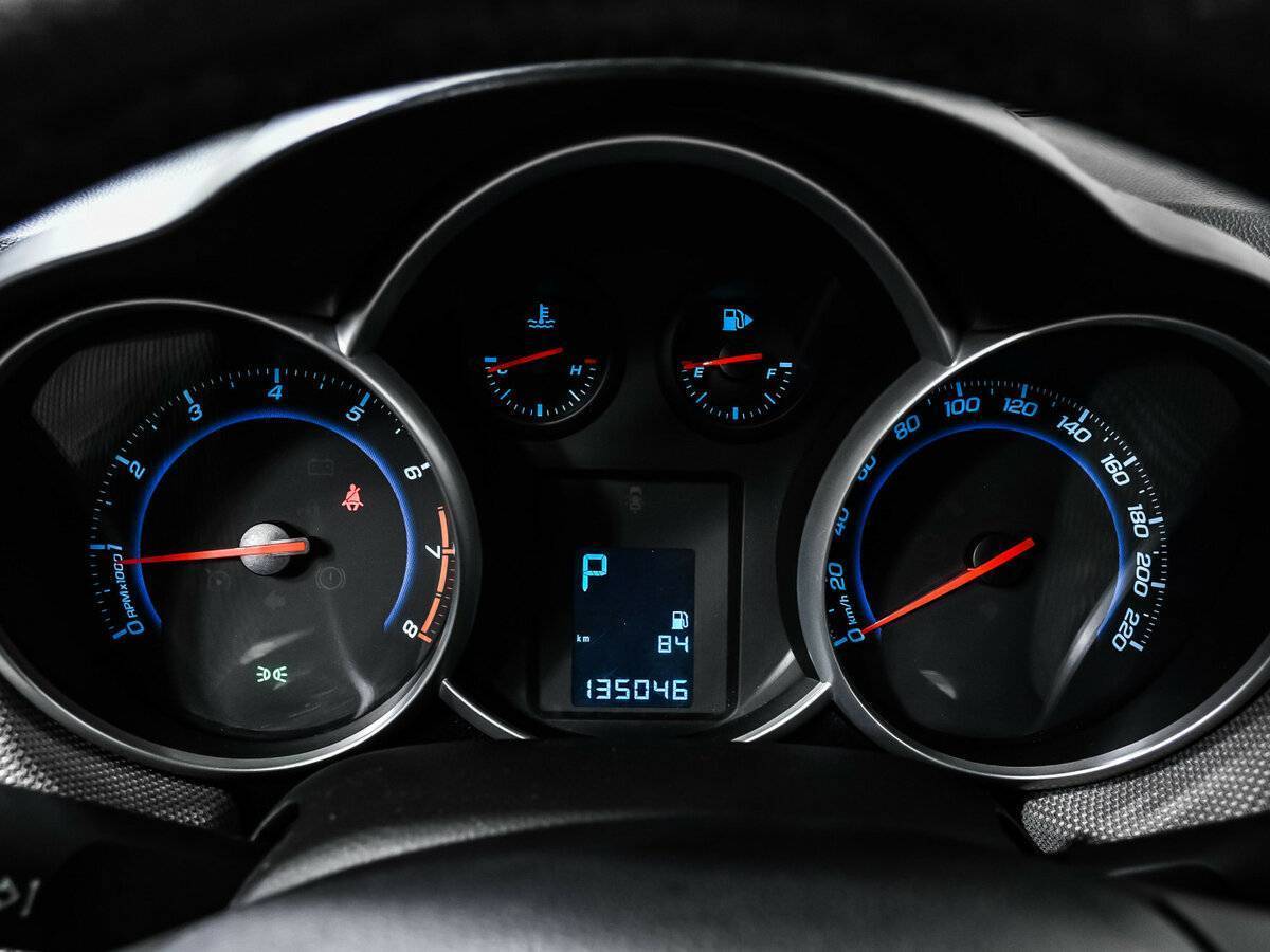 Купить Chevrolet Cruze, 2013, 134 856 км.. Фото: #9