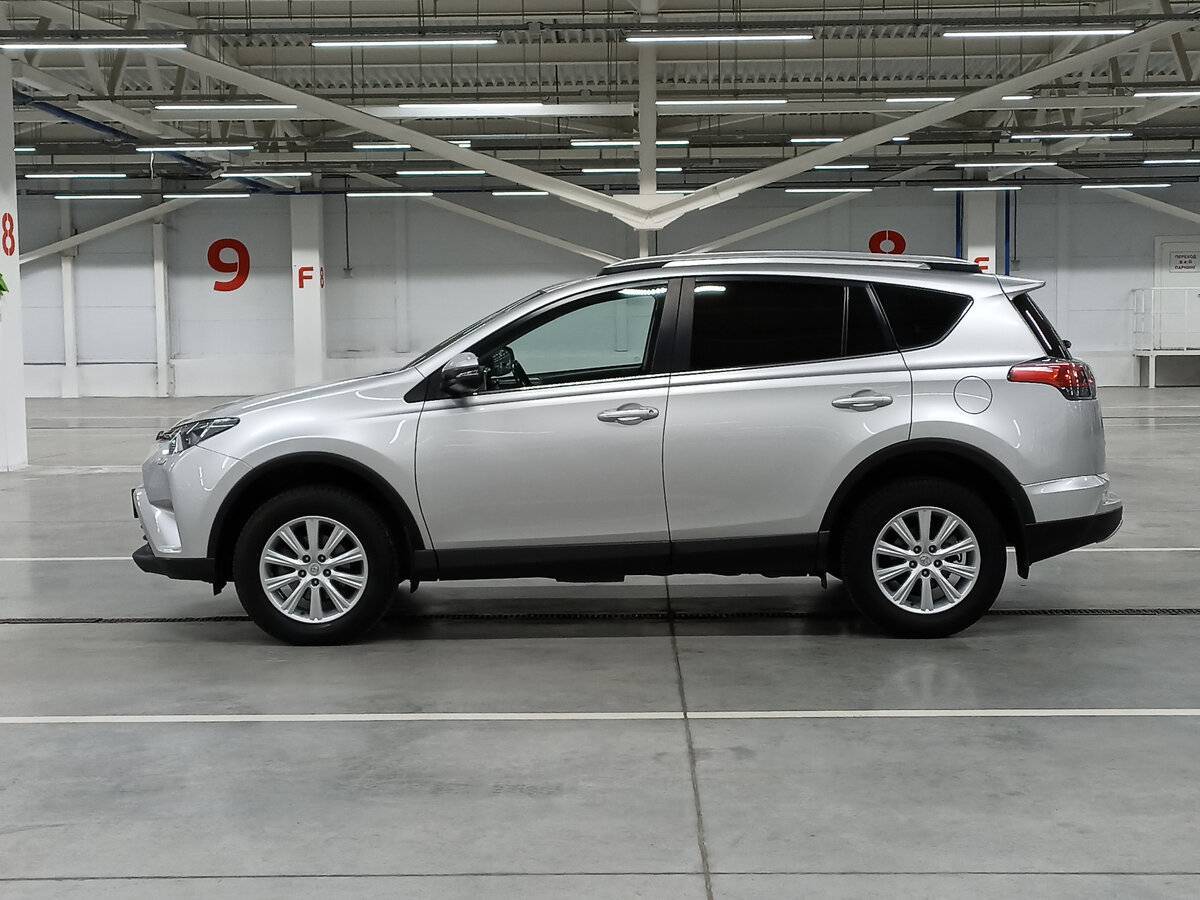 Купить Toyota RAV4, 2019, 123 502 км.. Фото: #7