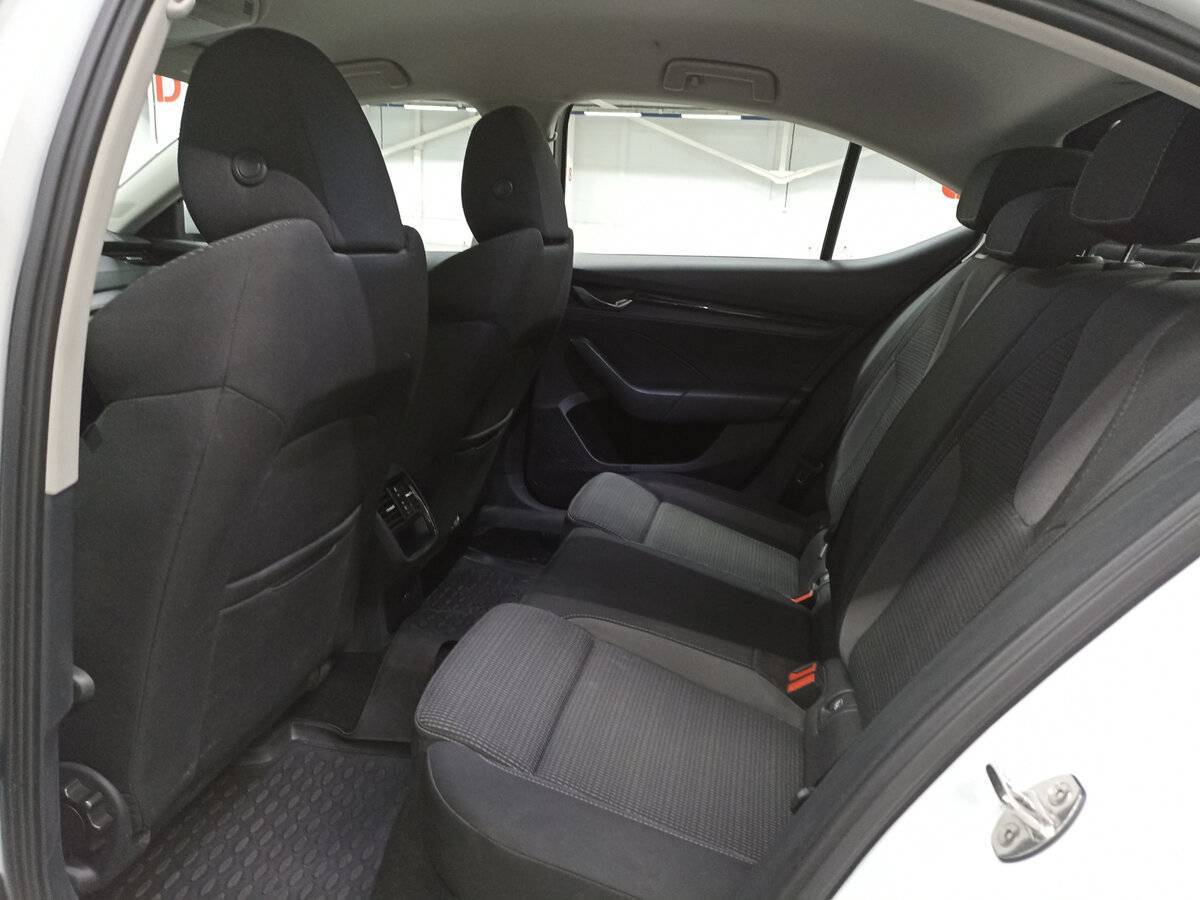Купить Skoda Octavia, 2021, 167 259 км.. Фото: #11