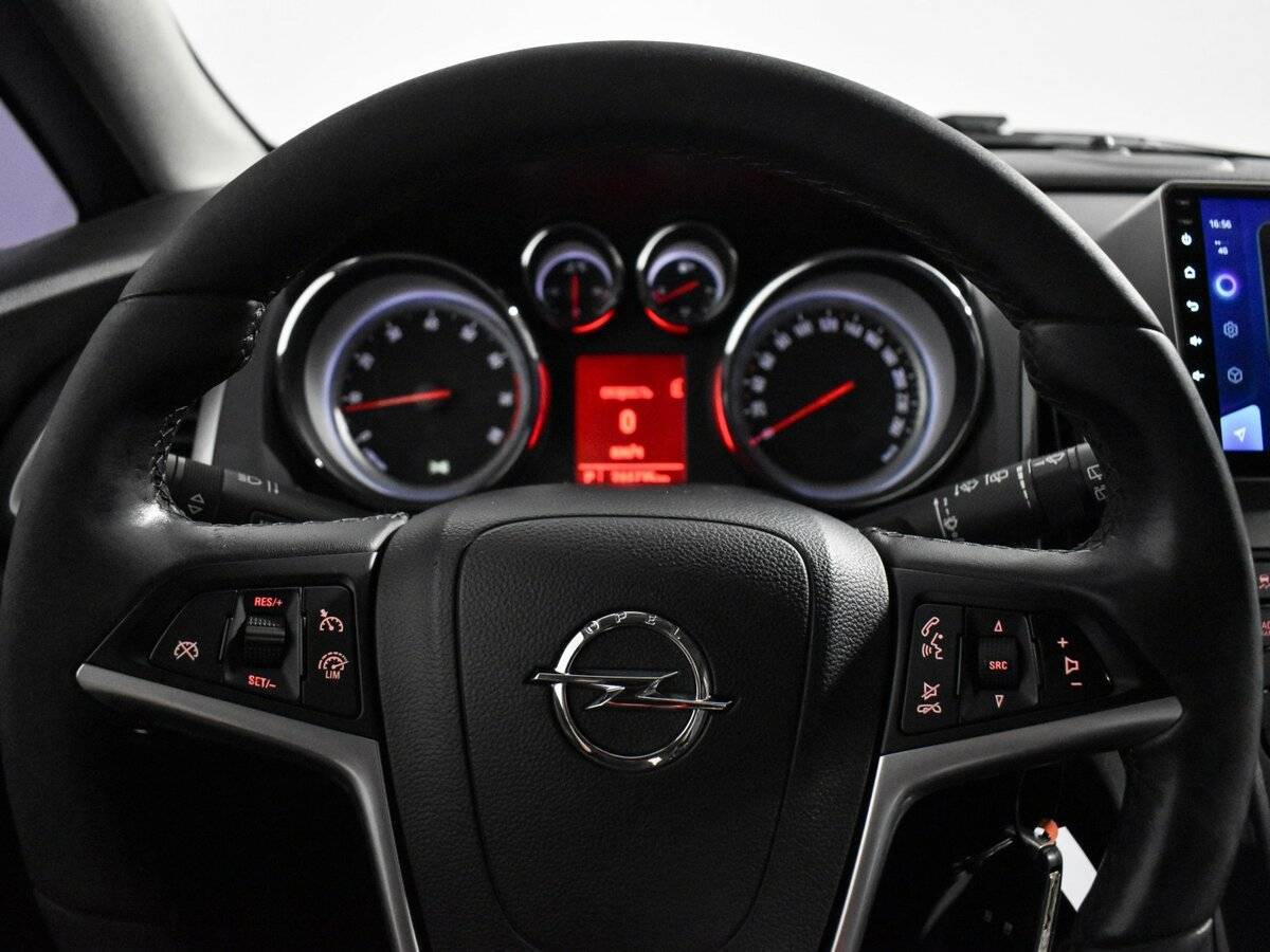 Купить Opel Astra, 2013, 244 733 км.. Фото: #16