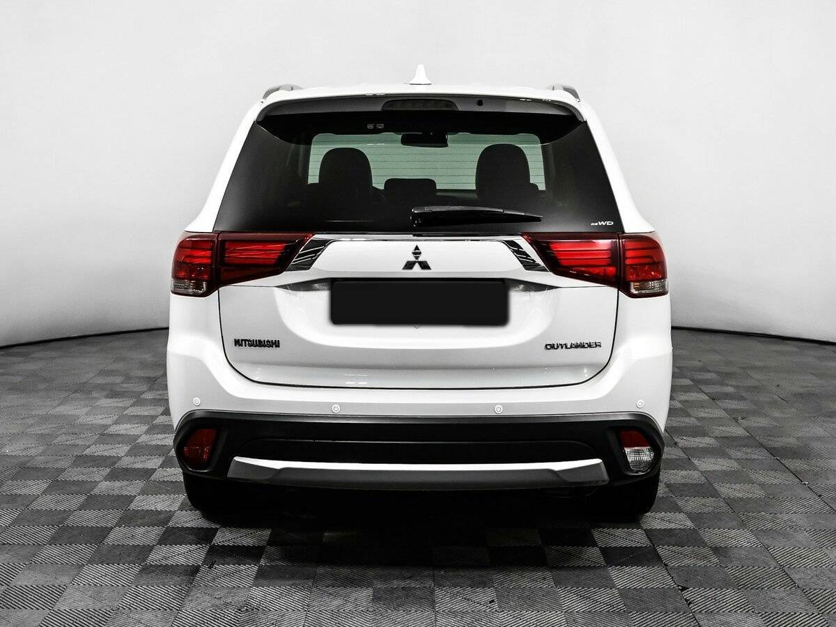 Купить Mitsubishi Outlander, 2017, 72 468 км.. Фото: #5