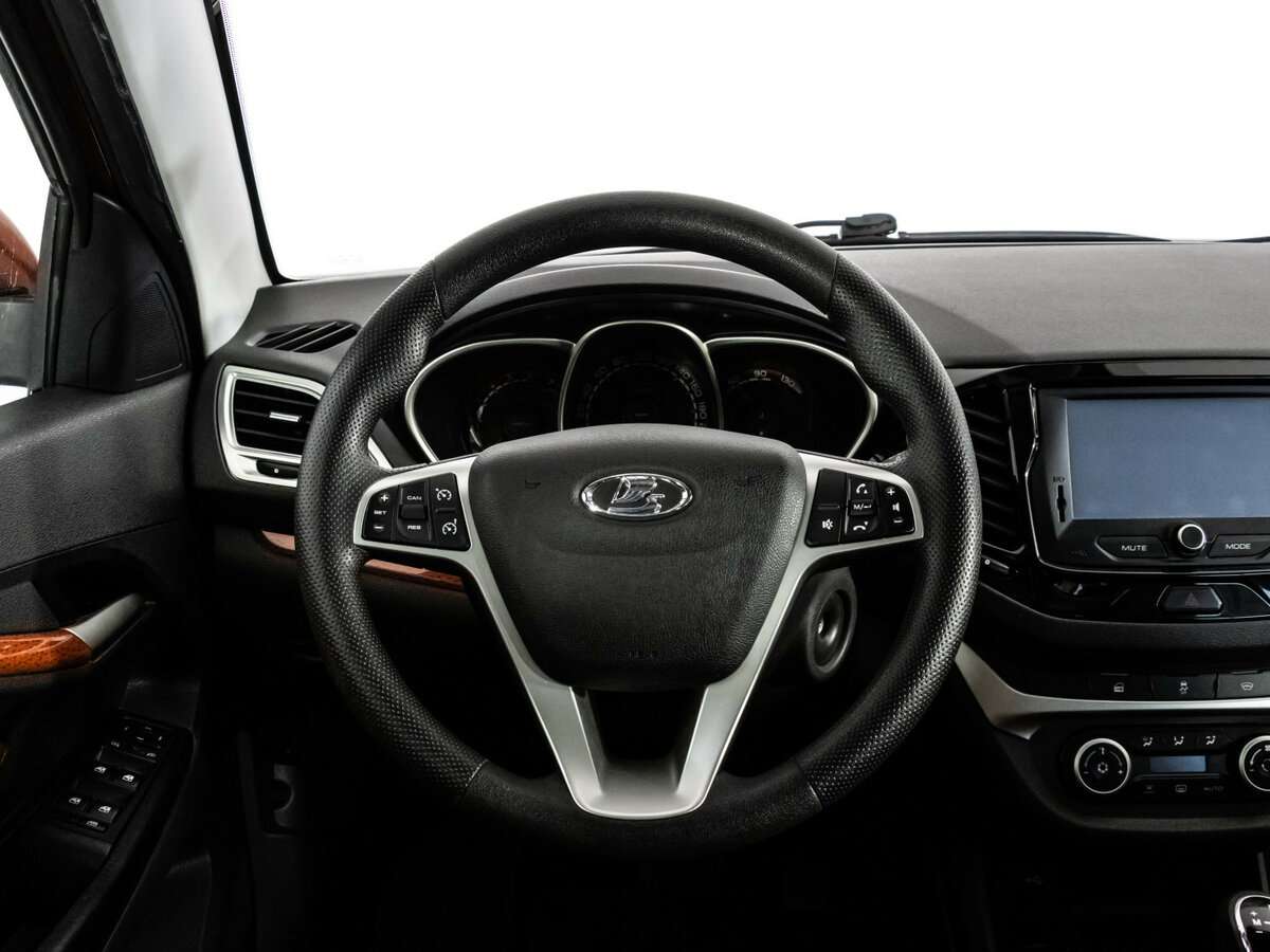 Купить Lada (ВАЗ) Vesta, 2019, 99 843 км.. Фото: #9