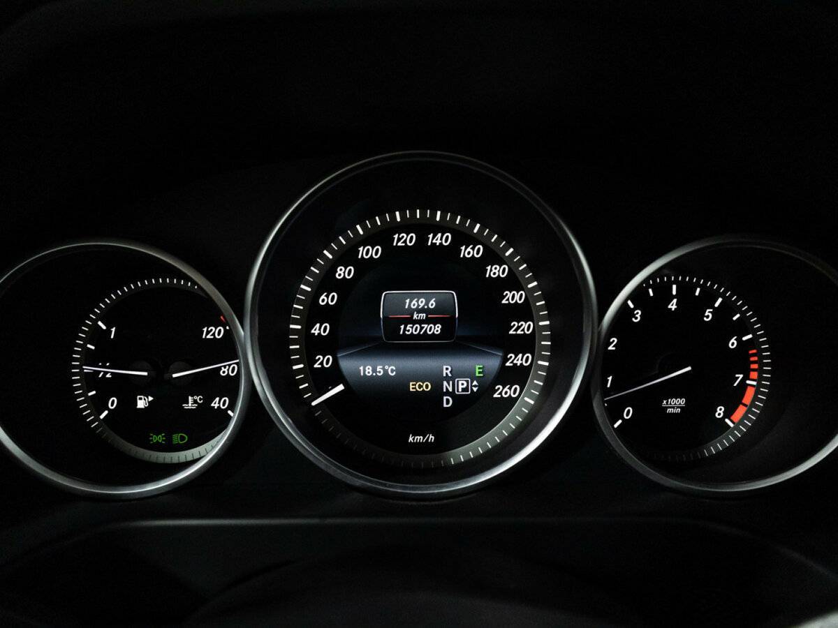 Купить Mercedes-Benz E-Класс, 2015, 150 705 км.. Фото: #12