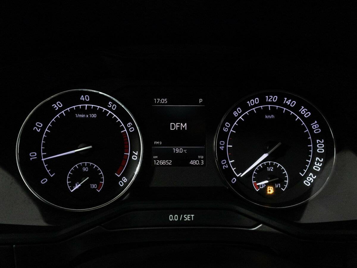 Купить Skoda Superb, 2018, 126 847 км.. Фото: #11