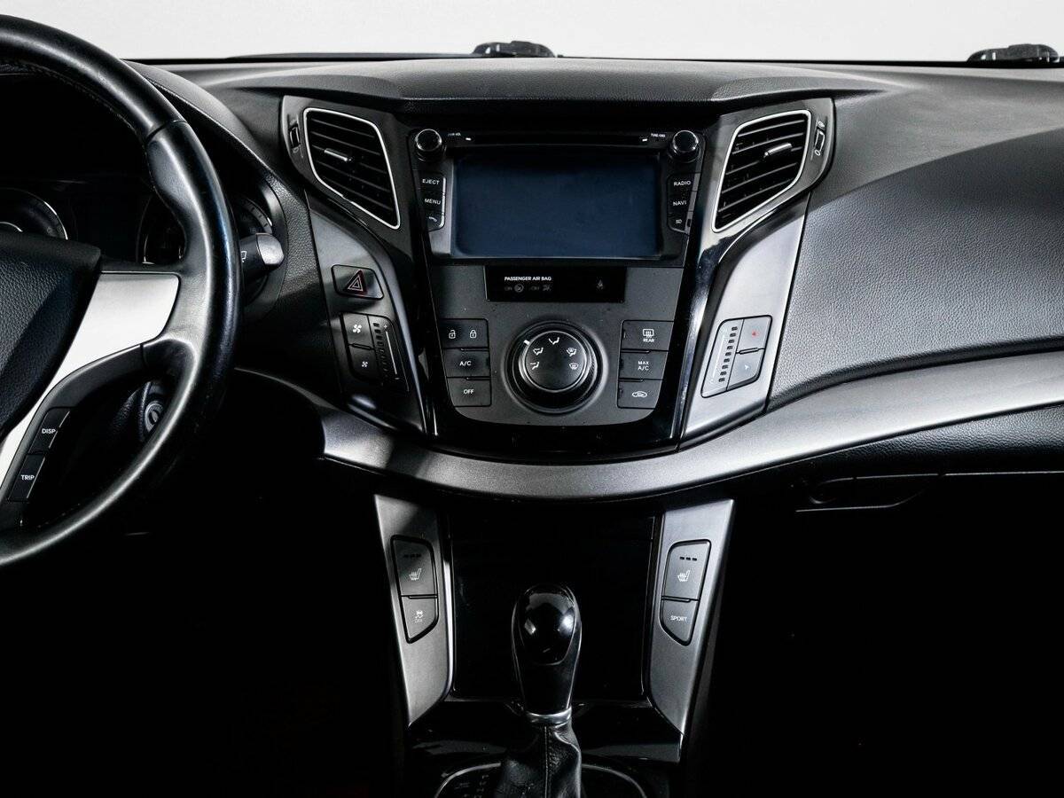 Купить Hyundai i40, 2013, 270 808 км.. Фото: #12