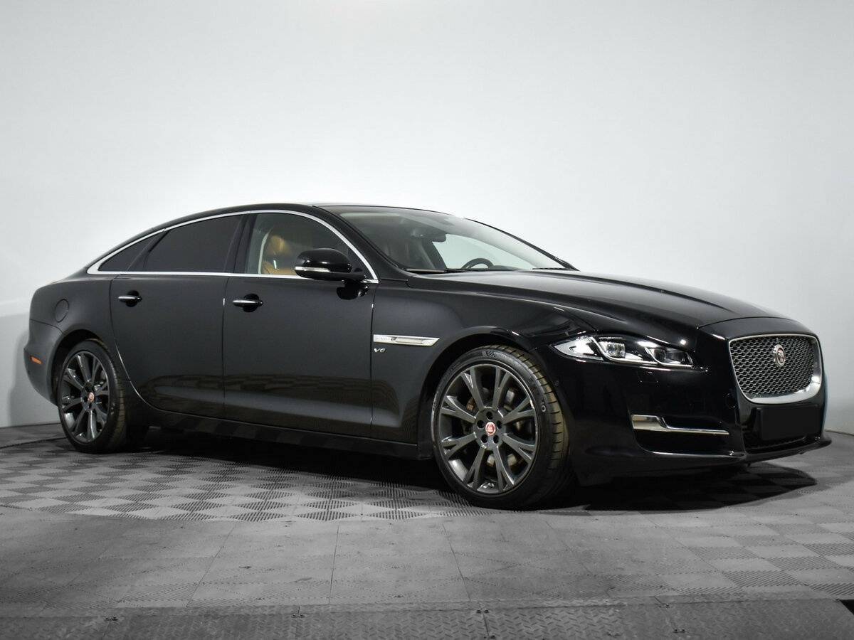 Купить Jaguar XJ, 2016, 151 000 км.. Фото: #2