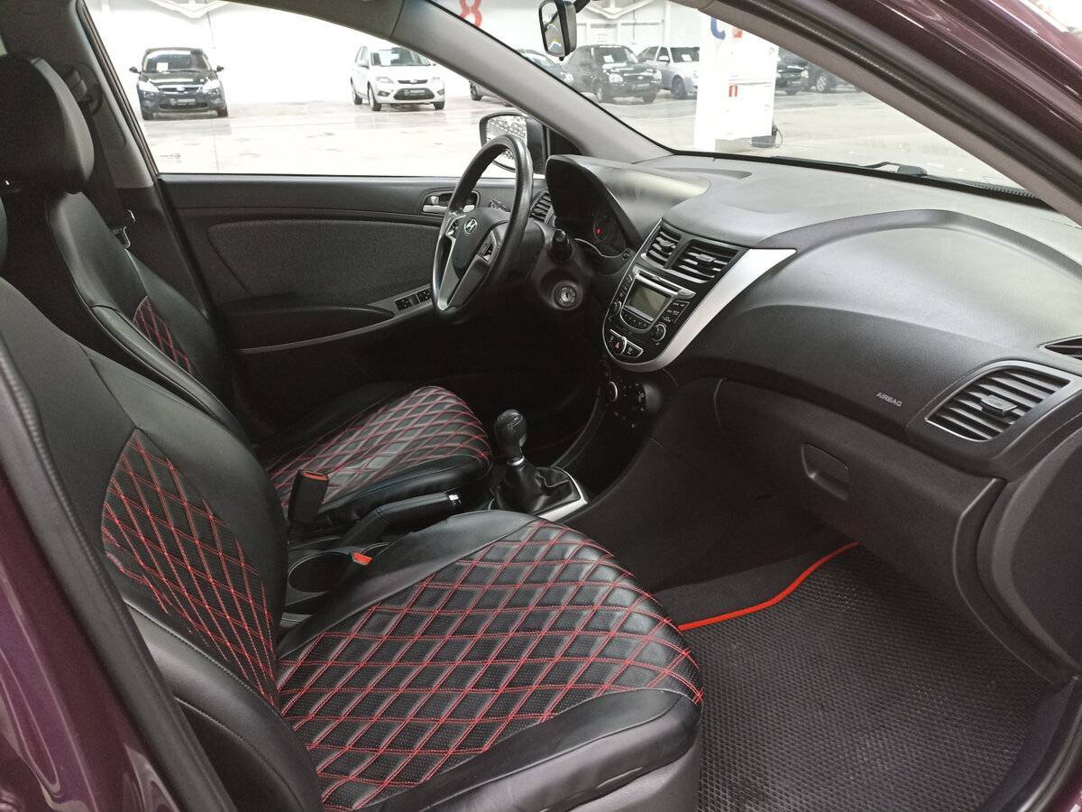 Купить Hyundai Solaris, 2013, 174 381 км.. Фото: #10