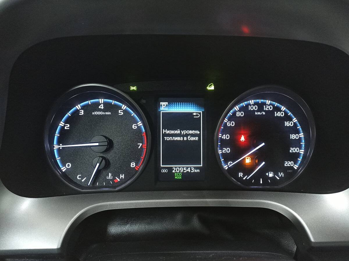 Купить Toyota RAV4, 2017, 209 526 км.. Фото: #12