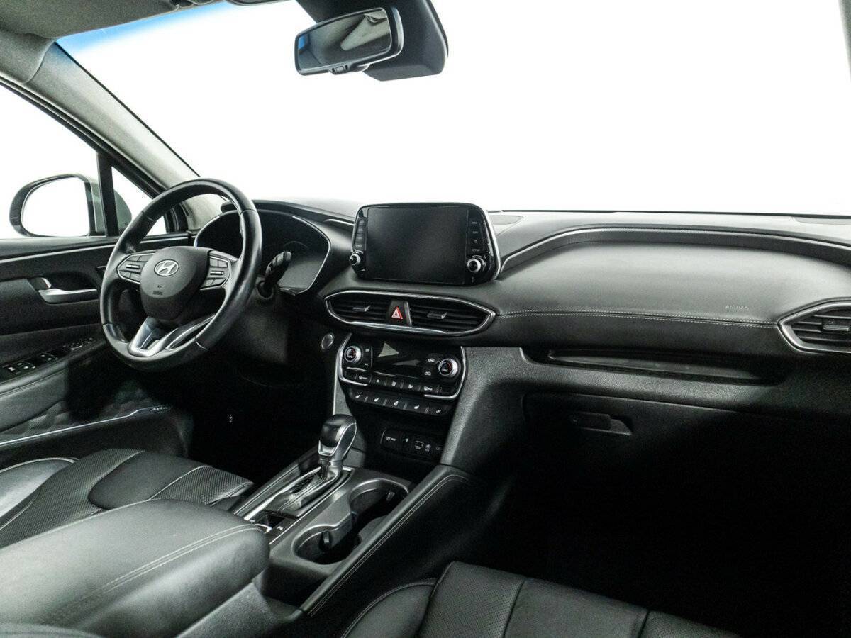 Купить Hyundai Santa Fe, 2019, 130 148 км.. Фото: #8