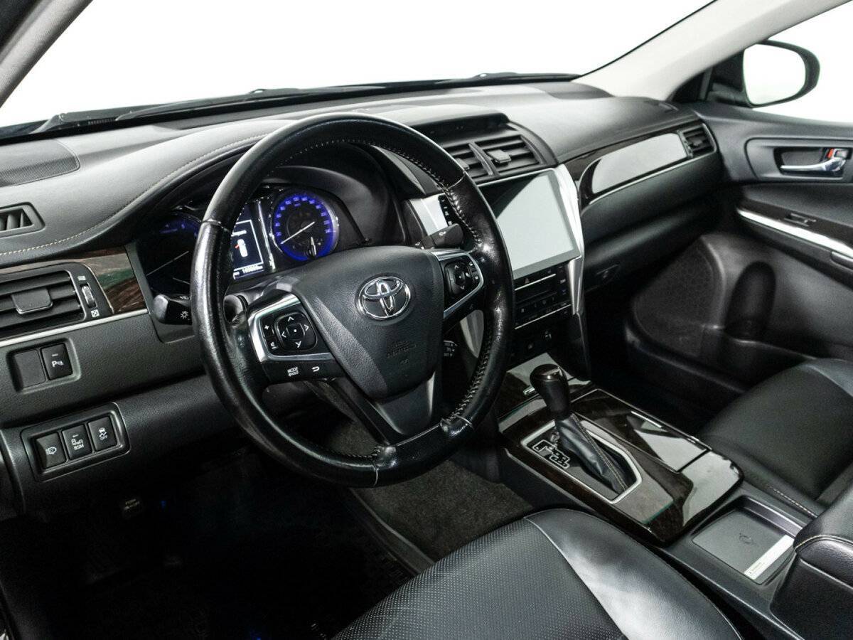 Купить Toyota Camry, 2017, 169 864 км.. Фото: #10