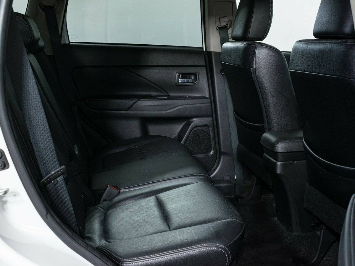 Купить Mitsubishi Outlander, 2018, 137 000 км.. Фото: #11