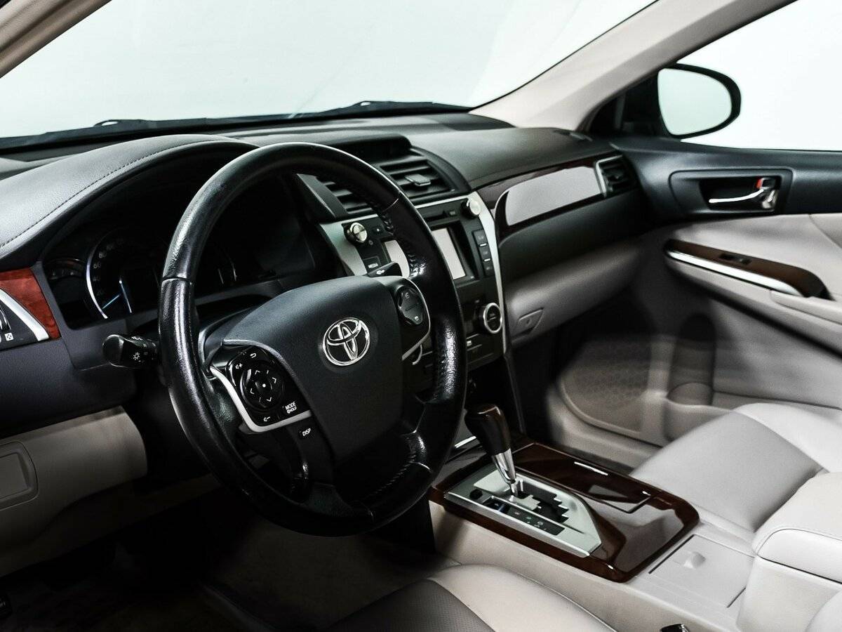 Купить Toyota Camry, 2012, 117 323 км.. Фото: #11